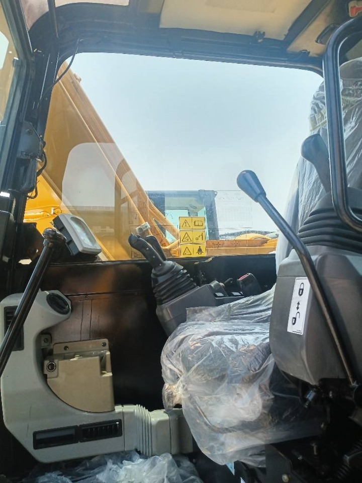 CAT 307E2  - Mini pelle: photos 4 CAT 307E2  - Mini pelle: photos 4