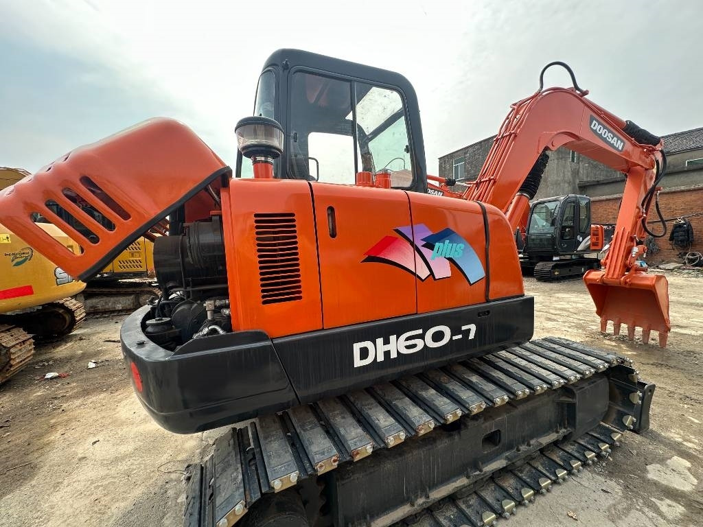 Doosan DH 60 - Mini pelle: photos 2 Doosan DH 60 - Mini pelle: photos 2