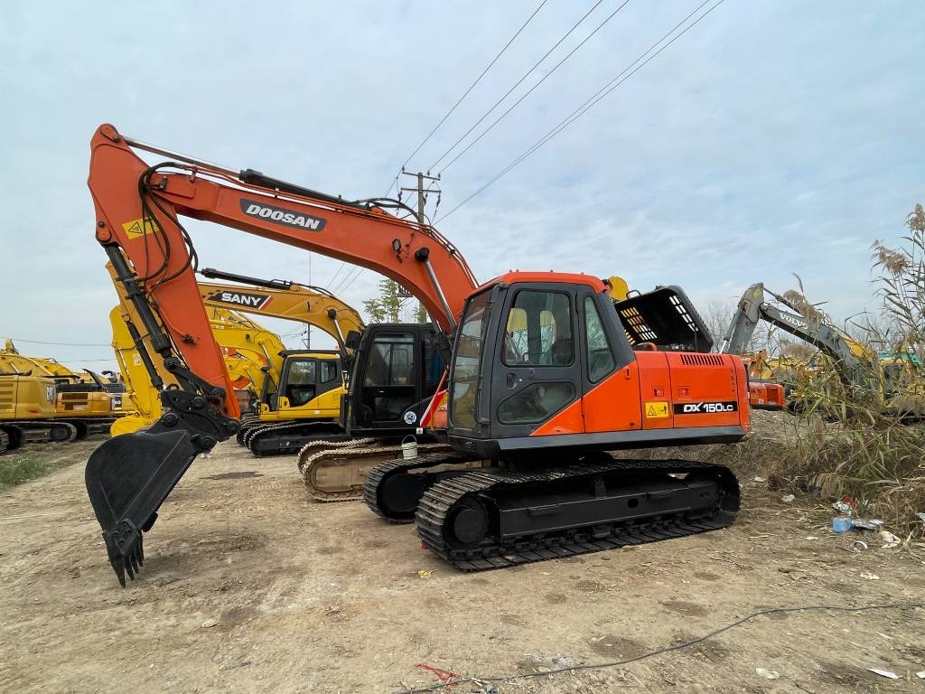 Doosan dx150  - Pelle sur chenille: photos 1 Doosan dx150  - Pelle sur chenille: photos 1