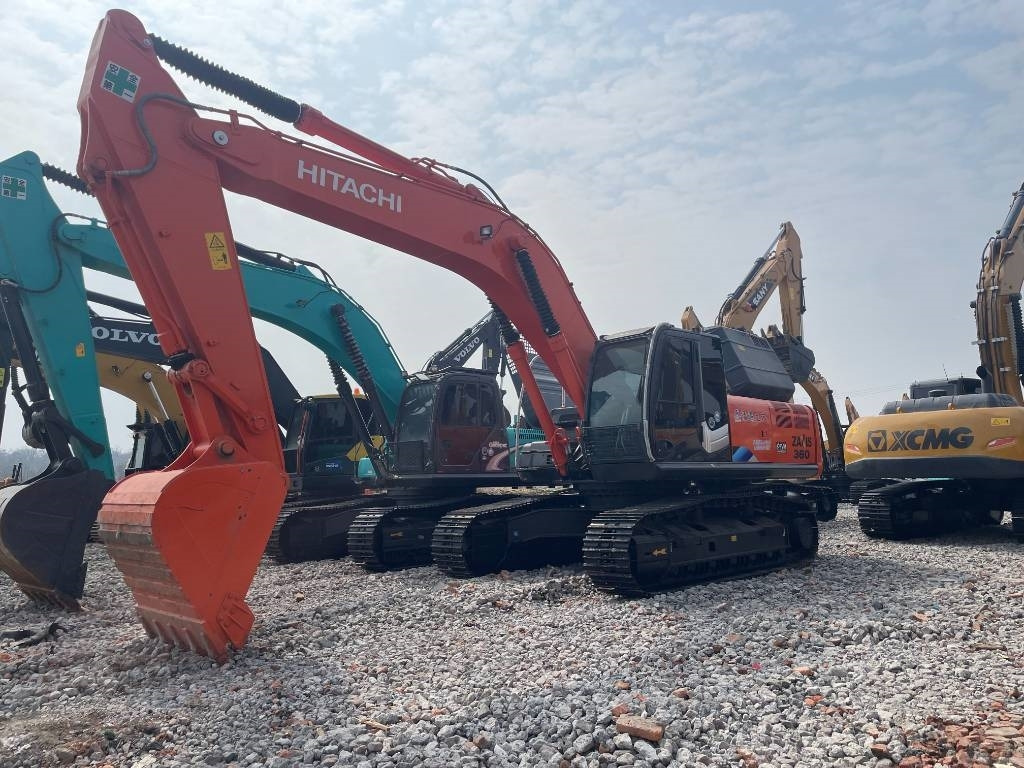 Hitachi ZX 360 - Pelle sur chenille: photos 2 Hitachi ZX 360 - Pelle sur chenille: photos 2