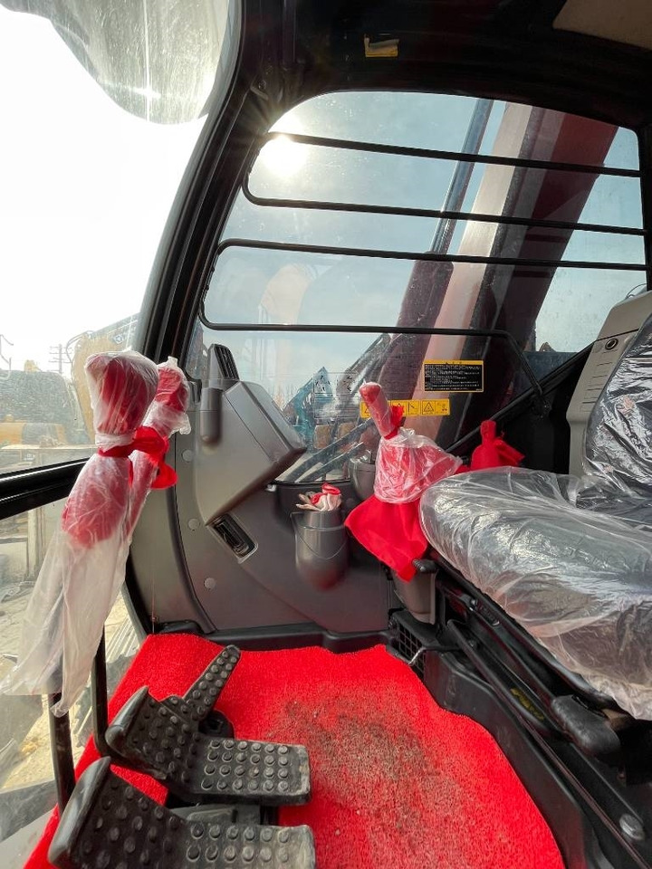 Hitachi ZX 70 - Mini pelle: photos 5 Hitachi ZX 70 - Mini pelle: photos 5