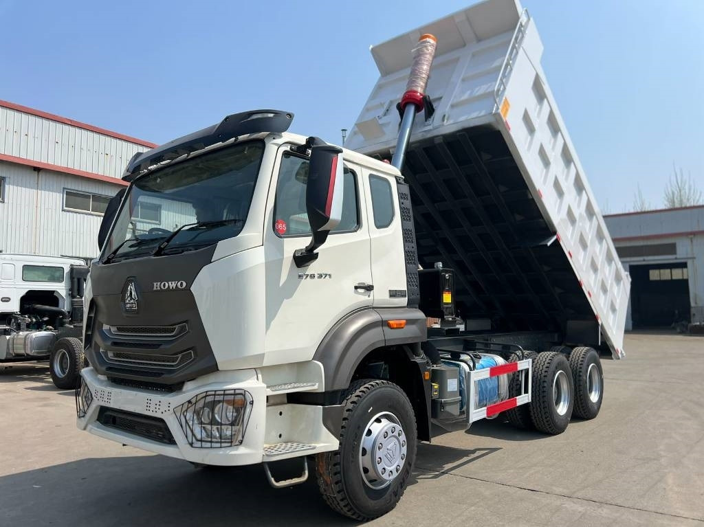 Howo 371 - Camion benne: photos 5 Howo 371 - Camion benne: photos 5