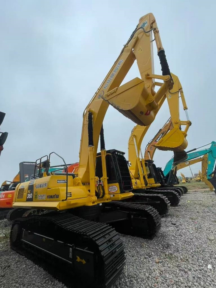 Komatsu 360 - Pelle sur chenille: photos 2 Komatsu 360 - Pelle sur chenille: photos 2
