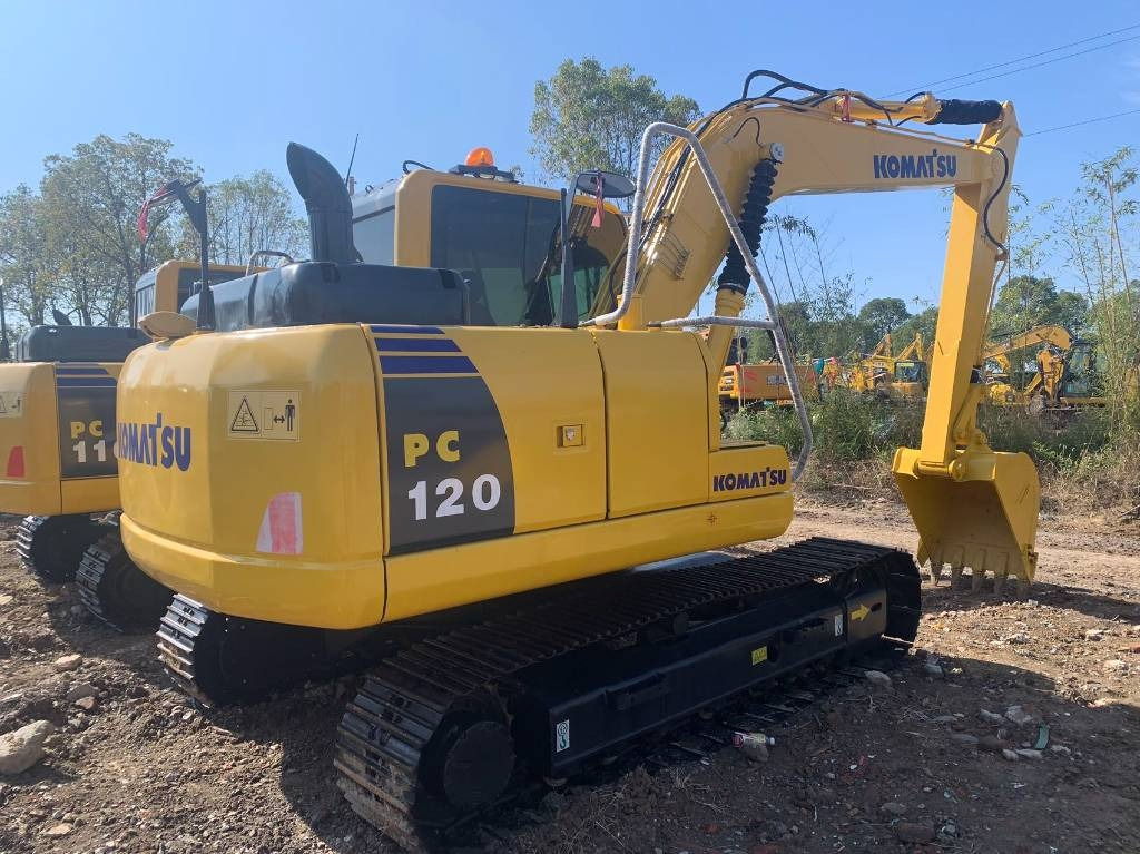 Mini pelle Komatsu PC 120-8: photos 1