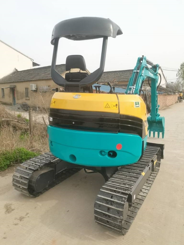 Kubota U 30 - Mini pelle: photos 3 Kubota U 30 - Mini pelle: photos 3