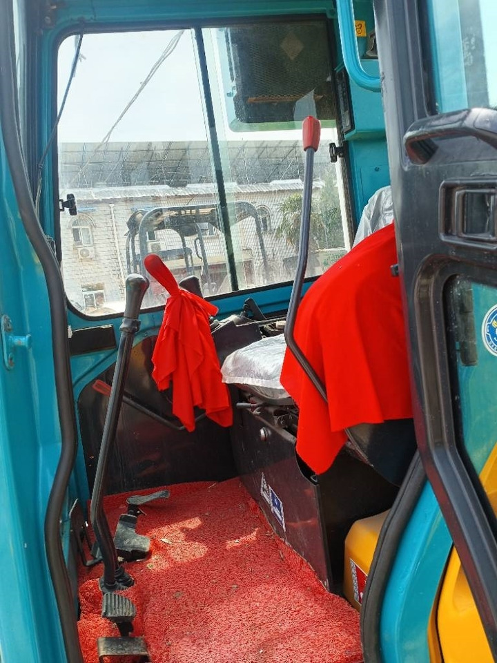 Kubota U 30 - Mini pelle: photos 4 Kubota U 30 - Mini pelle: photos 4