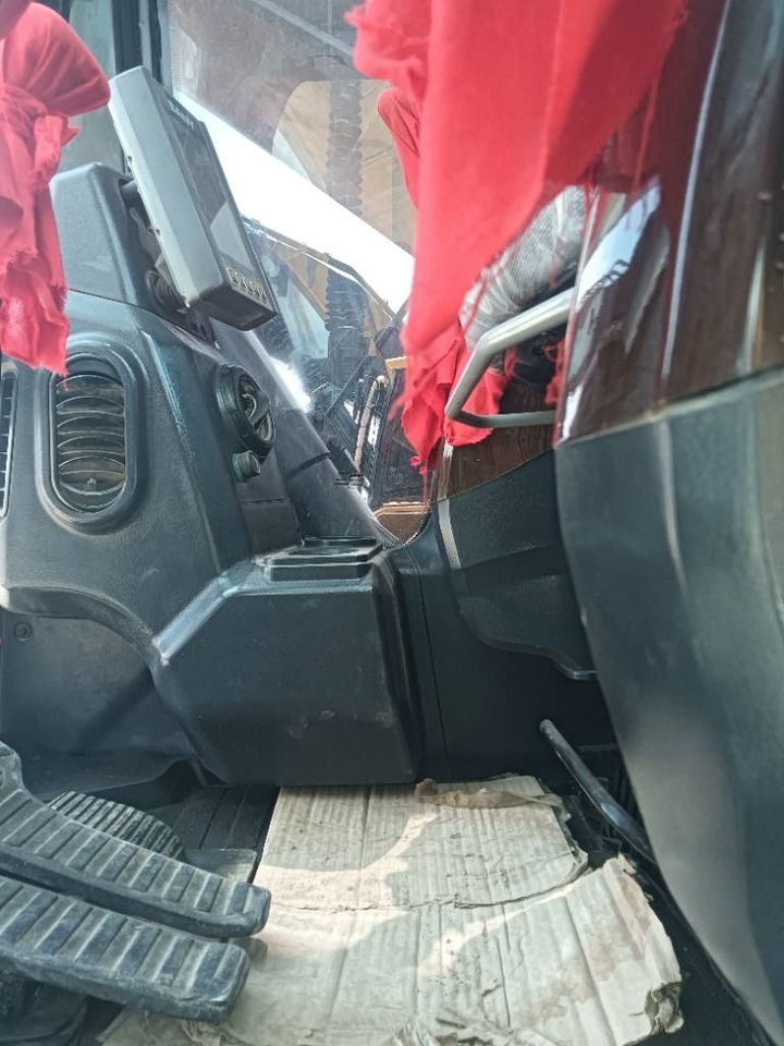 Sany 485h  - Pelle sur chenille: photos 4 Sany 485h  - Pelle sur chenille: photos 4