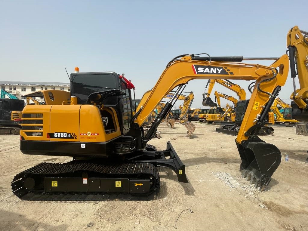 Sany SY 60 C - Mini pelle: photos 1 Sany SY 60 C - Mini pelle: photos 1