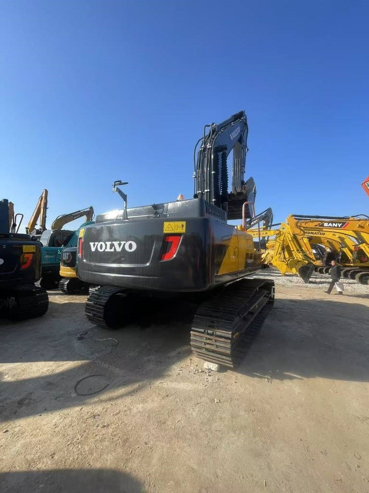 Volvo EC300  - Pelle sur chenille: photos 4 Volvo EC300  - Pelle sur chenille: photos 4