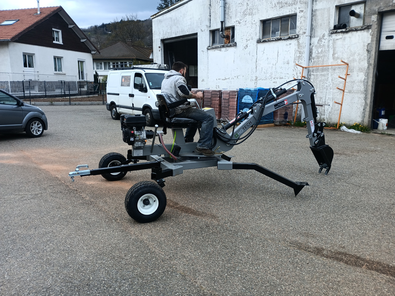 HG TECH Mini Pelle Araignée - Pelle araignée: photos 1 HG TECH Mini Pelle Araignée - Pelle araignée: photos 1