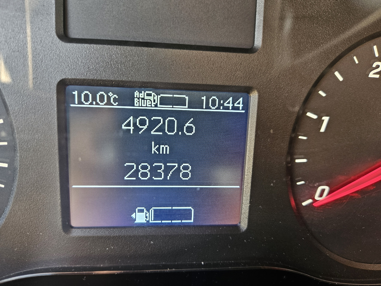 Mercedes-Benz Mercedes-Benz Sprinter L2H2 907 315 CDI - Fourgon grand volume: photos 3 Mercedes-Benz Mercedes-Benz Sprinter L2H2 907 315 CDI - Fourgon grand volume: photos 3