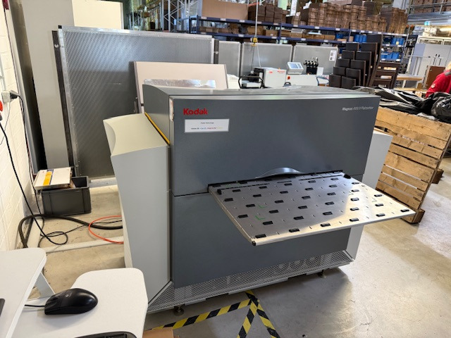 Kodak MAGNUS 400S II - Machine d'impression: photos 3 Kodak MAGNUS 400S II - Machine d'impression: photos 3