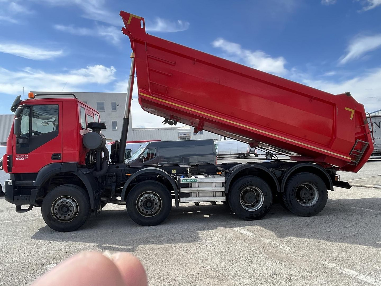 Camion benne Iveco TRAKKER 8x4, 450, Sklápač: photos 13