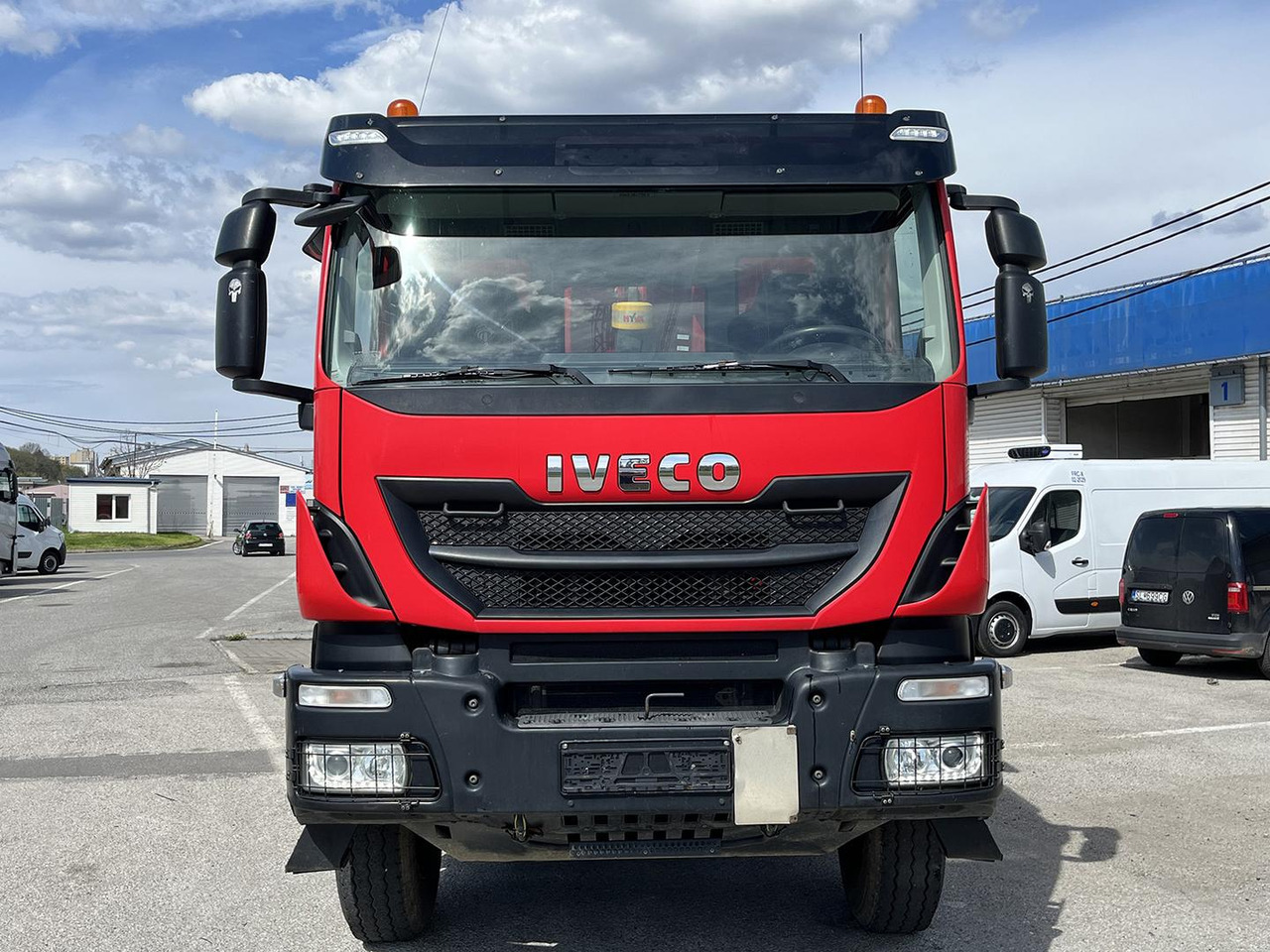 Iveco TRAKKER 8x4, 450, Sklápač - Camion benne: photos 2 Iveco TRAKKER 8x4, 450, Sklápač - Camion benne: photos 2