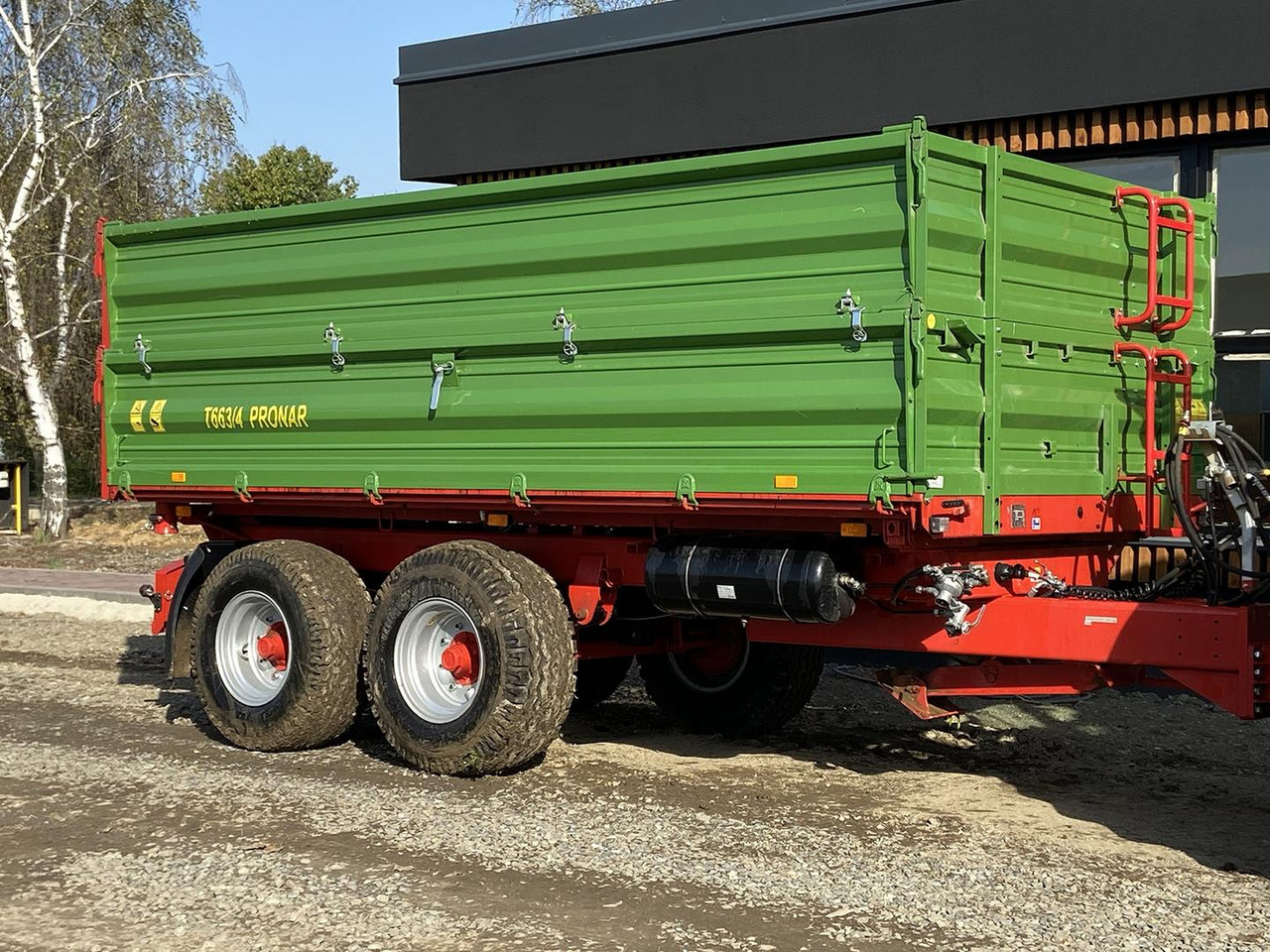 Pronar T, Traktorový náves + šnek, 663/4 - Benne agricole: photos 5 Pronar T, Traktorový náves + šnek, 663/4 - Benne agricole: photos 5