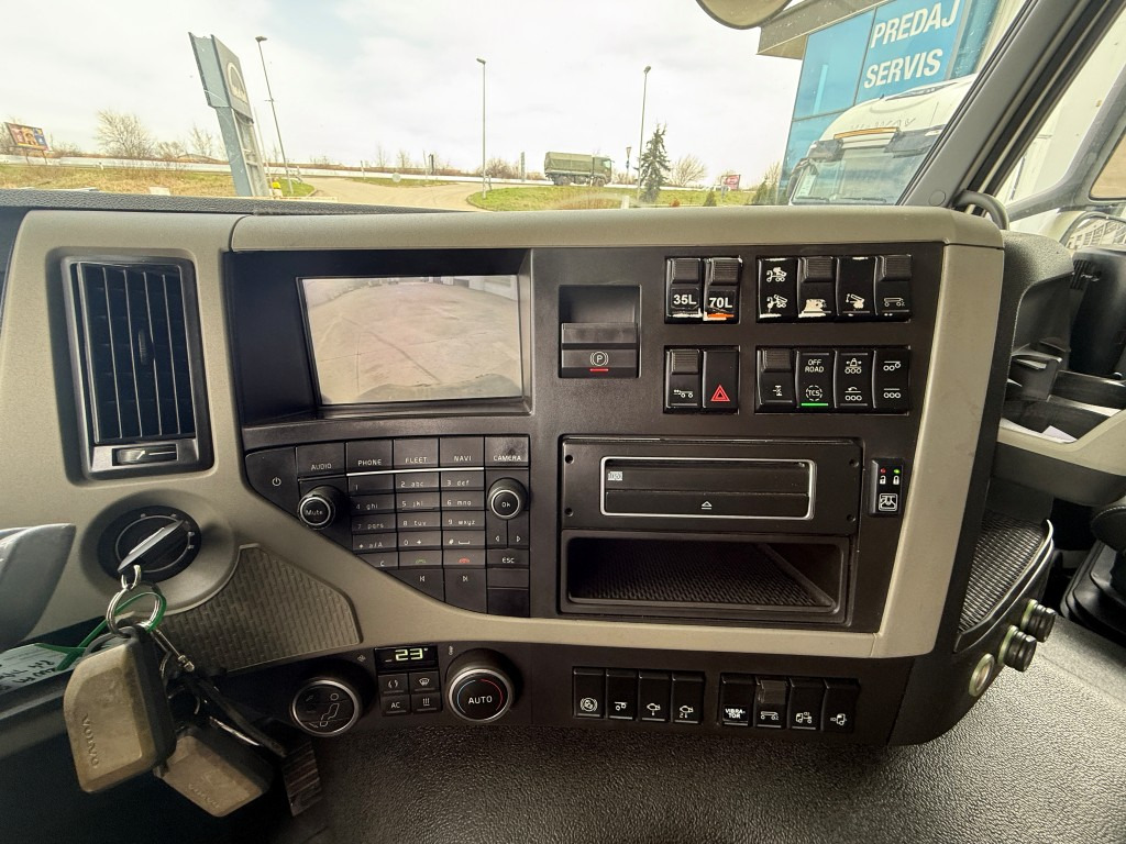 VOLVO FM 500, 2015,  8x4 tridem, S1 - crédit-bail VOLVO FM 500, 2015,  8x4 tridem, S1: photos 15