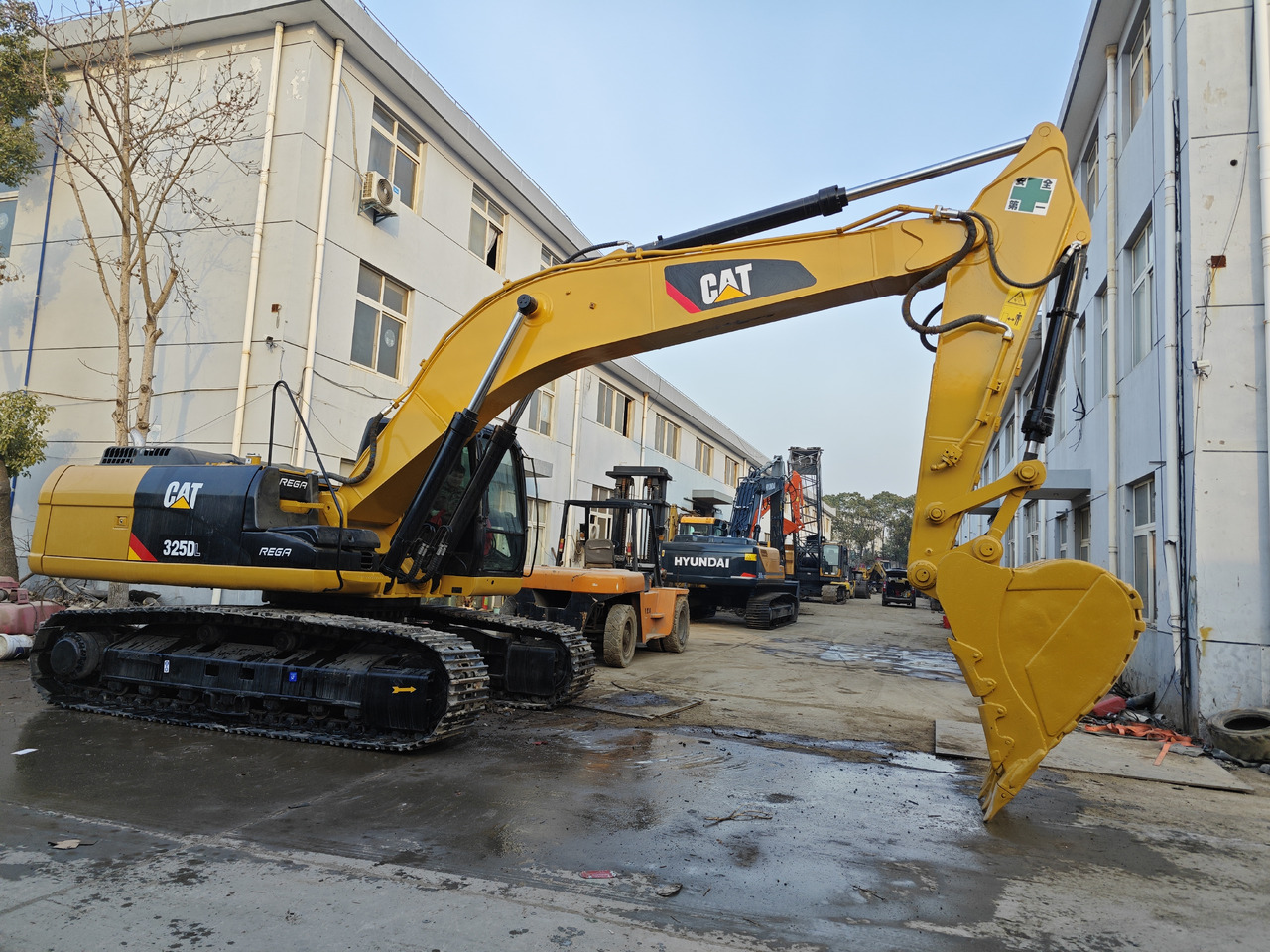 CATERPILLAR 325D used excavator 325C 325 - Pelle sur chenille: photos 5 CATERPILLAR 325D used excavator 325C 325 - Pelle sur chenille: photos 5
