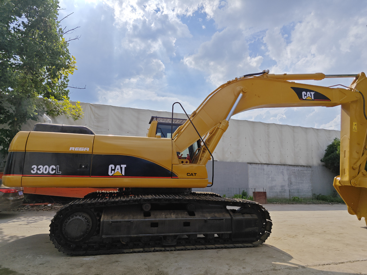 CATERPILLAR 330C - Pelle sur chenille: photos 1 CATERPILLAR 330C - Pelle sur chenille: photos 1