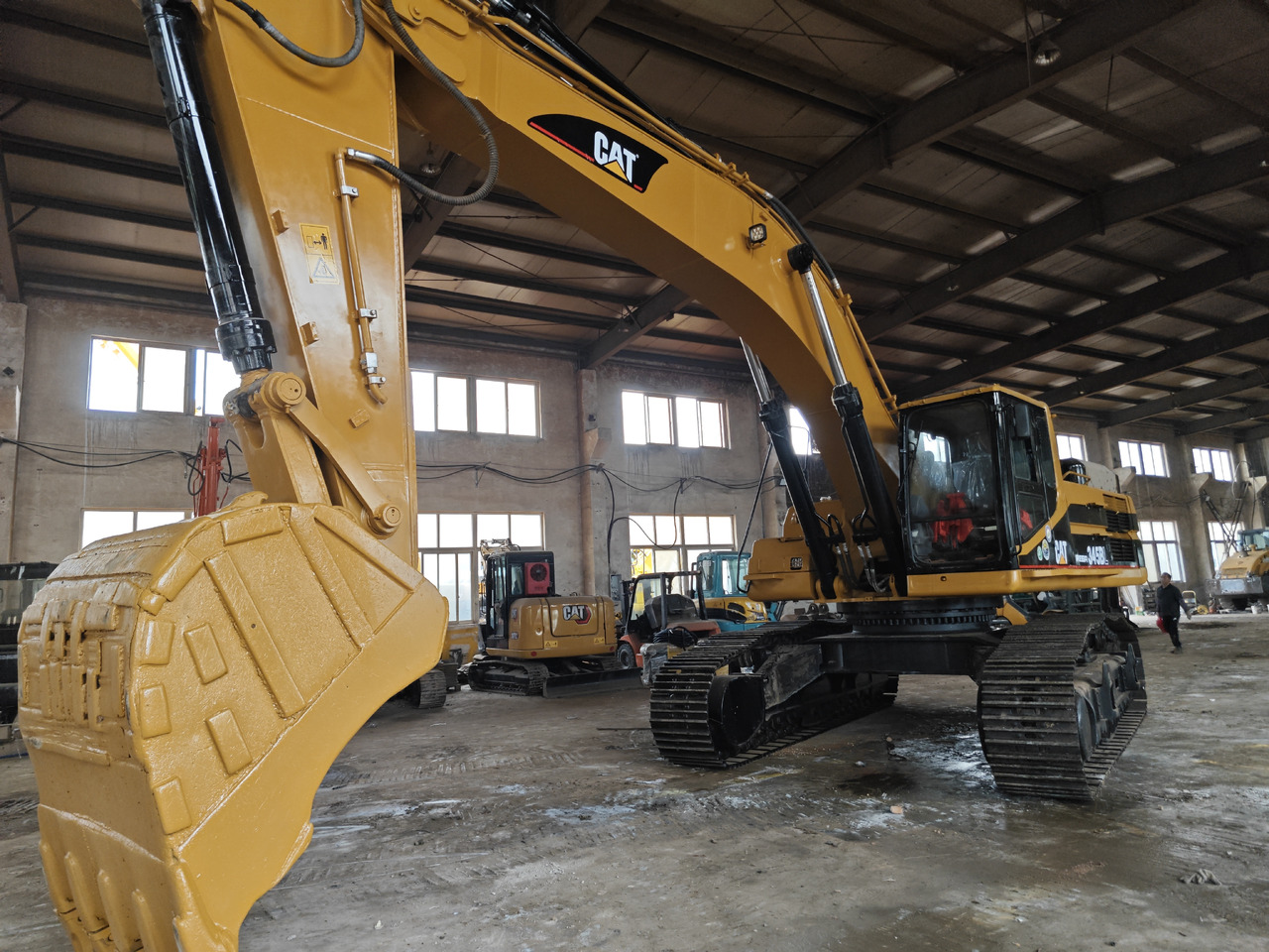 CATERPILLAR 345B - Pelle sur chenille: photos 5 CATERPILLAR 345B - Pelle sur chenille: photos 5