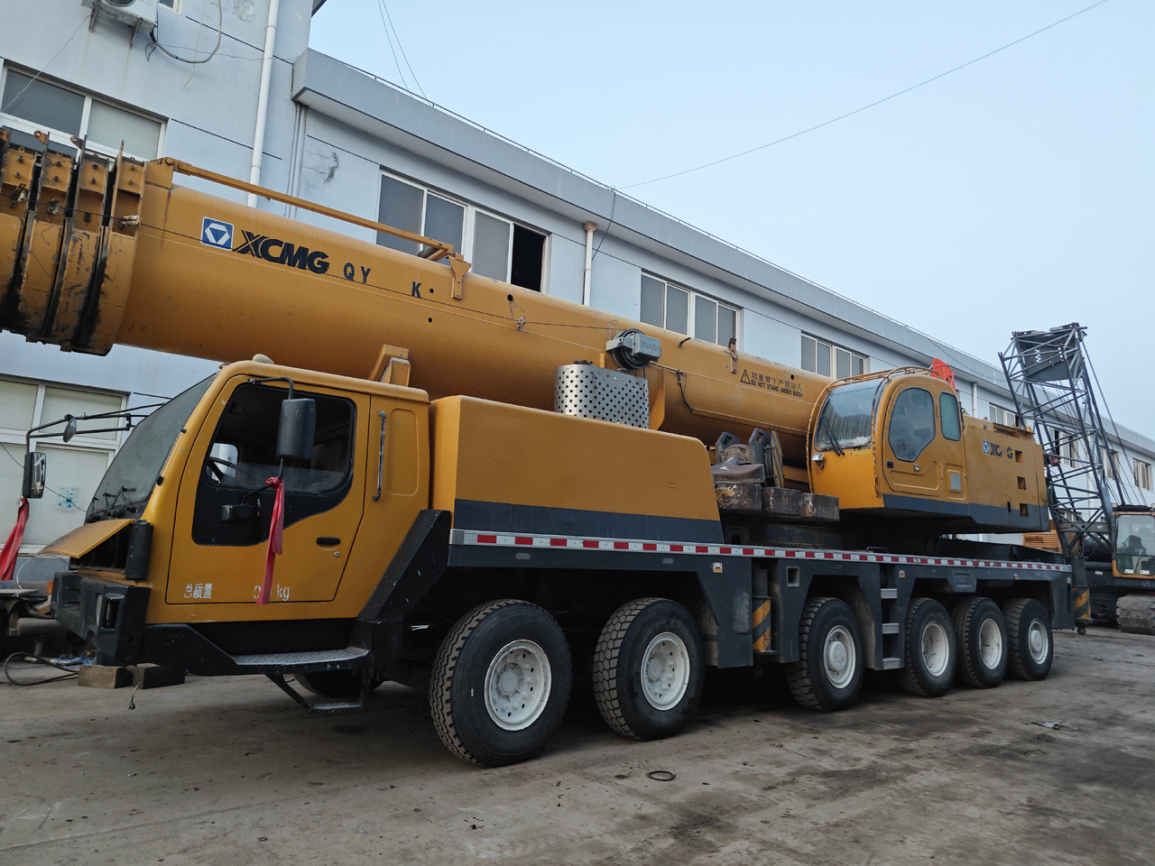 XCMG QY130K 130TON Truck crane - Grue mobile: photos 2 XCMG QY130K 130TON Truck crane - Grue mobile: photos 2