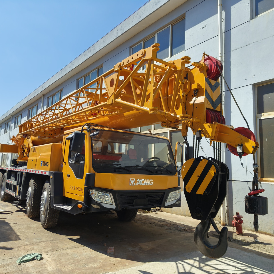 XCMG QY70K - Grue mobile: photos 1 XCMG QY70K - Grue mobile: photos 1