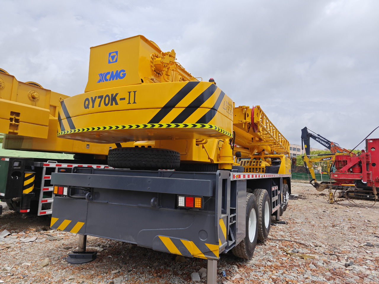 XCMG QY70K Used Truck Crane - Grue mobile: photos 5 XCMG QY70K Used Truck Crane - Grue mobile: photos 5