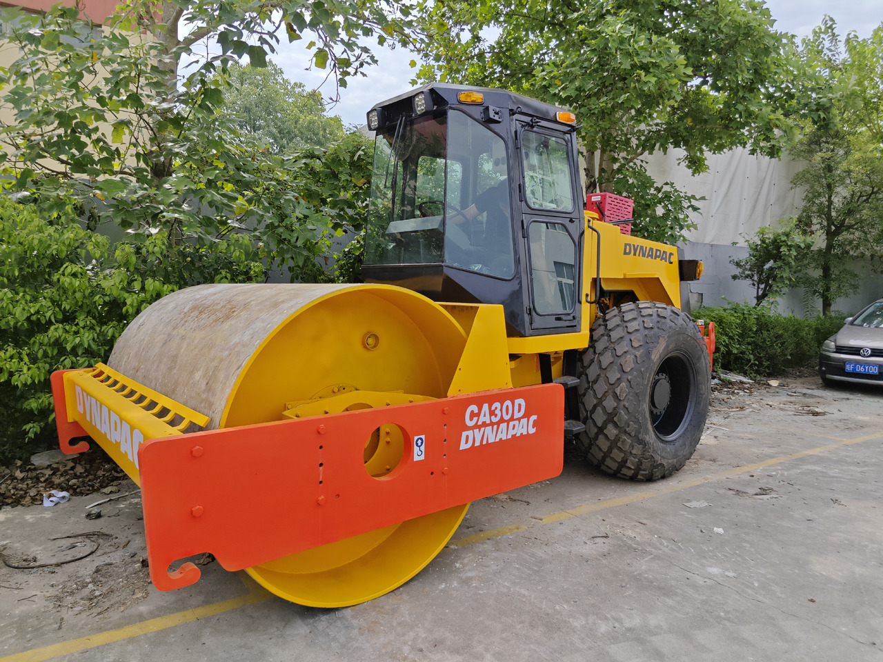 Dynapac CA30D - Compacteur à pieds de mouton/ Monocylindre: photos 2 Dynapac CA30D - Compacteur à pieds de mouton/ Monocylindre: photos 2