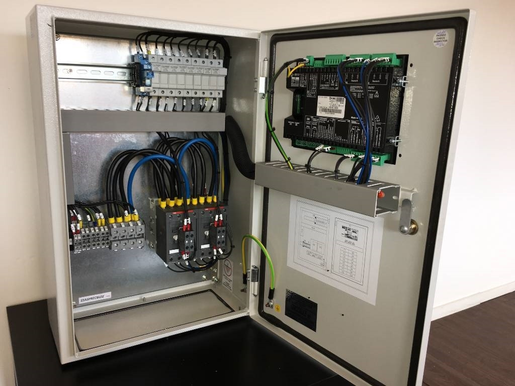 ATS Panel 70A - Max 50 kVA - DPX-27502 - Matériel de chantier: photos 3 ATS Panel 70A - Max 50 kVA - DPX-27502 - Matériel de chantier: photos 3