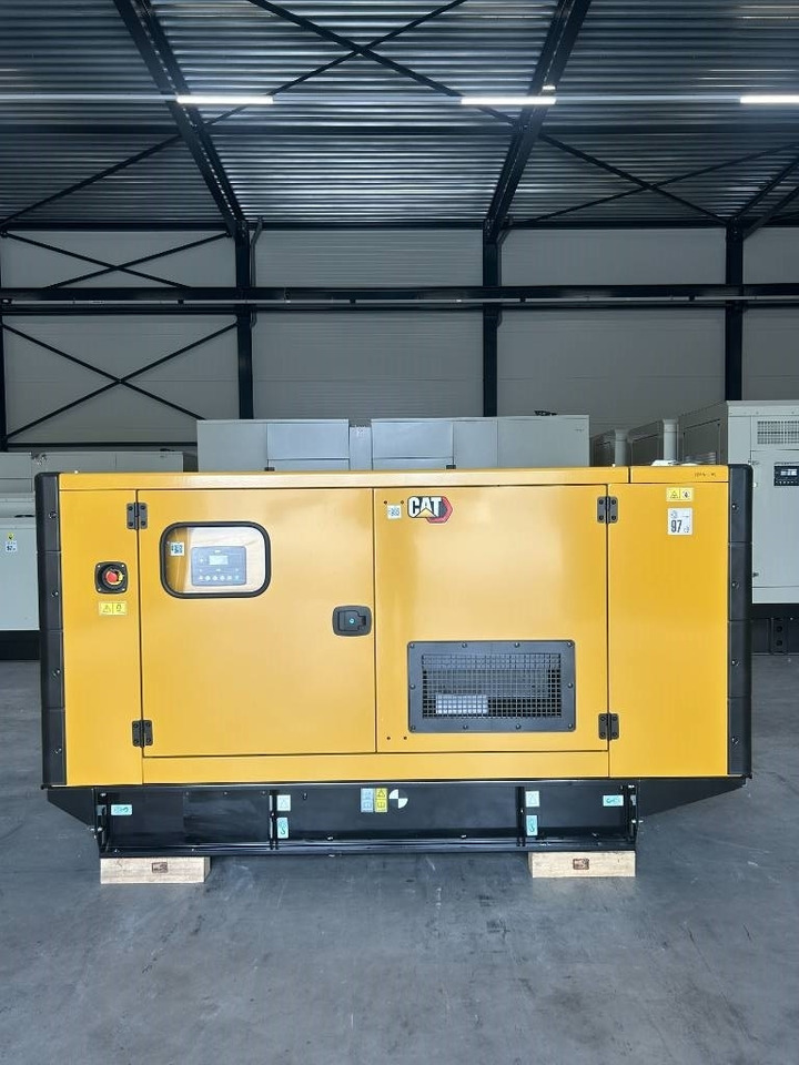 CAT DE110E2 - 110 kVA Generator - DPX-18014 - Groupe électrogène: photos 2 CAT DE110E2 - 110 kVA Generator - DPX-18014 - Groupe électrogène: photos 2