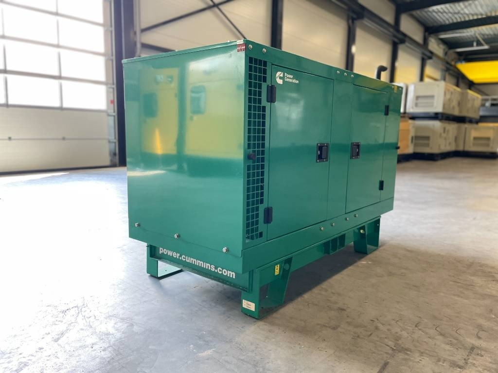 Cummins C22D5 - 22 kVA Surplus genset - DPX-18501 - Groupe électrogène: photos 4 Cummins C22D5 - 22 kVA Surplus genset - DPX-18501 - Groupe électrogène: photos 4