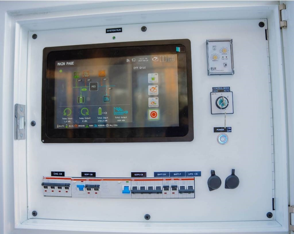 PES400 Hybrid Energy System - 400 kVA - 460.8 kWh - Groupe électrogène: photos 4 PES400 Hybrid Energy System - 400 kVA - 460.8 kWh - Groupe électrogène: photos 4