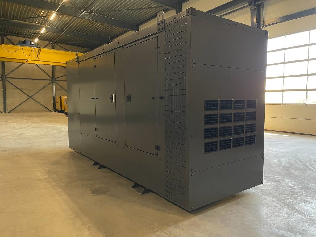 Scania DC16 - 660 kVA Generator - DPX-17954 - Groupe électrogène: photos 3 Scania DC16 - 660 kVA Generator - DPX-17954 - Groupe électrogène: photos 3