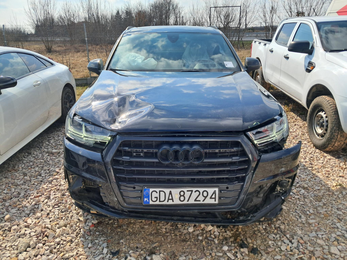 AUDI SQ7 SUV - SUV: photos 3 AUDI SQ7 SUV - SUV: photos 3