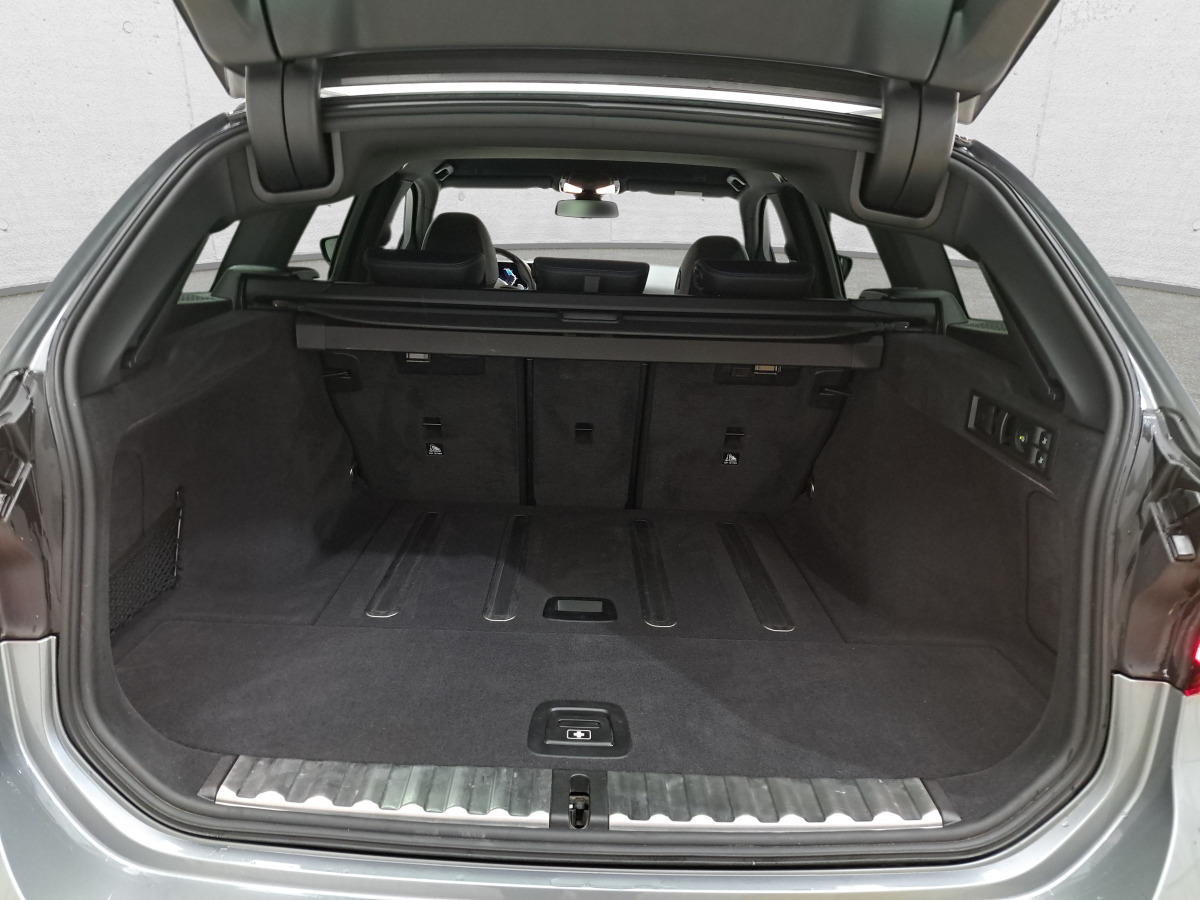 Voiture BMW 320D XDRIVE TOURING KOMBI: photos 15
