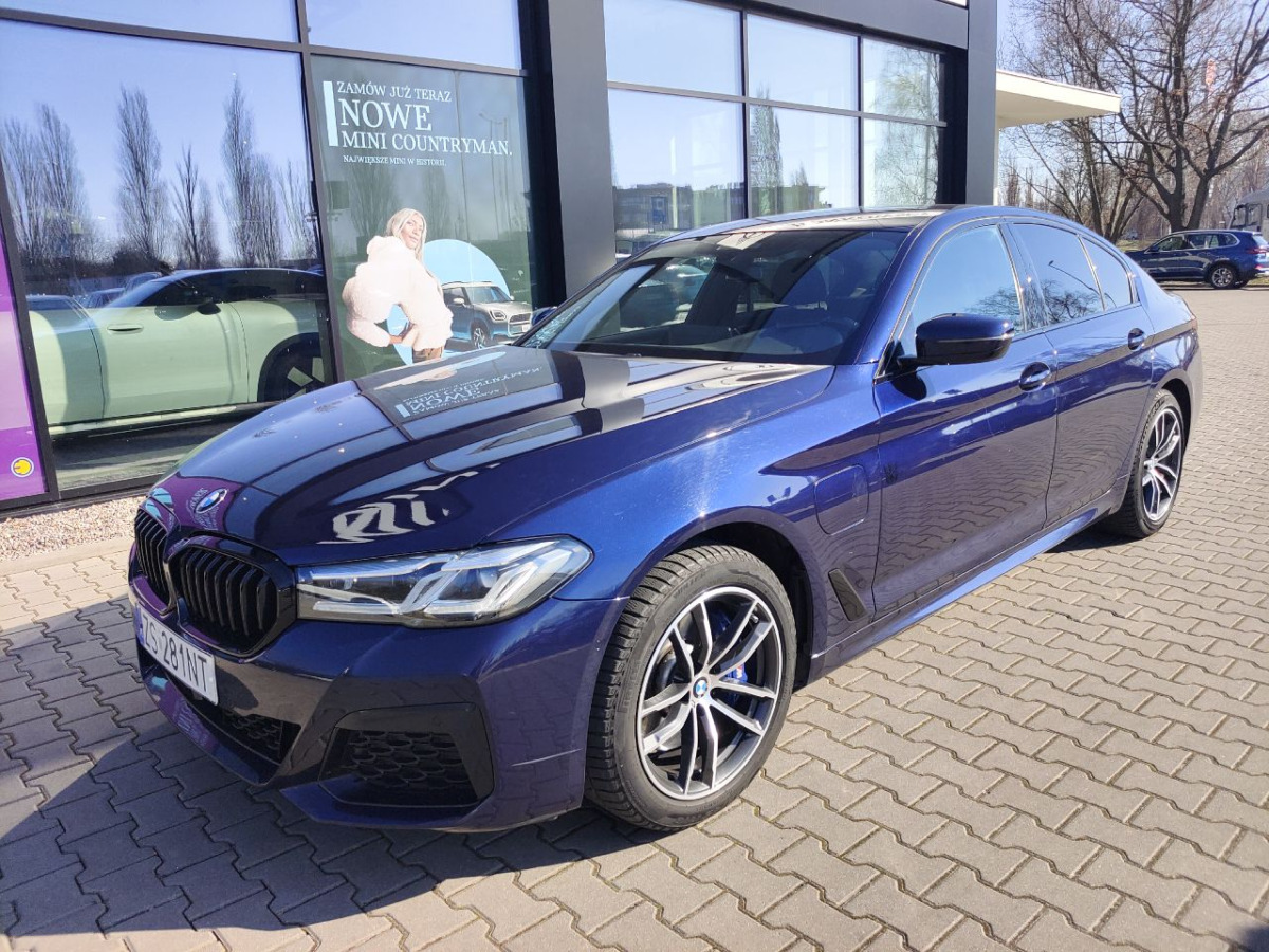 BMW 530e xDrive M Sport SEDAN - Berline: photos 2 BMW 530e xDrive M Sport SEDAN - Berline: photos 2