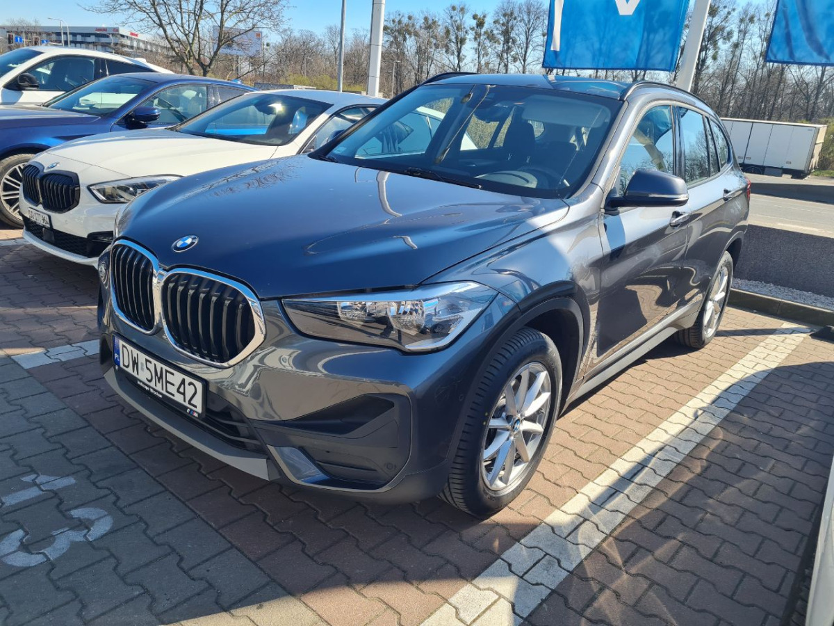 BMW X1 SUV - SUV: photos 2 BMW X1 SUV - SUV: photos 2