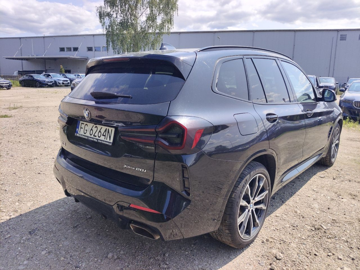 BMW X3 XDRIVE20I SUV - SUV: photos 3 BMW X3 XDRIVE20I SUV - SUV: photos 3