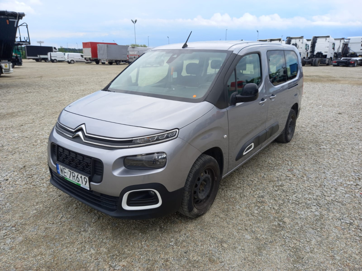 CITROEN BERLINGO MINIVAN - Voiture: photos 3 CITROEN BERLINGO MINIVAN - Voiture: photos 3
