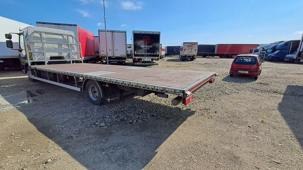 DAF LF230 FA 108/ZPL + NACZEPA REDOS - Camion plateau: photos 5 DAF LF230 FA 108/ZPL + NACZEPA REDOS - Camion plateau: photos 5