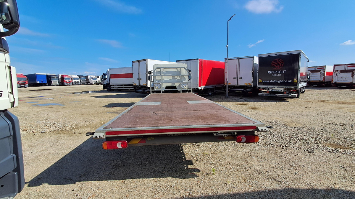 DAF LF230 FA 108/ZPL + NACZEPA REDOS - Camion plateau: photos 4 DAF LF230 FA 108/ZPL + NACZEPA REDOS - Camion plateau: photos 4