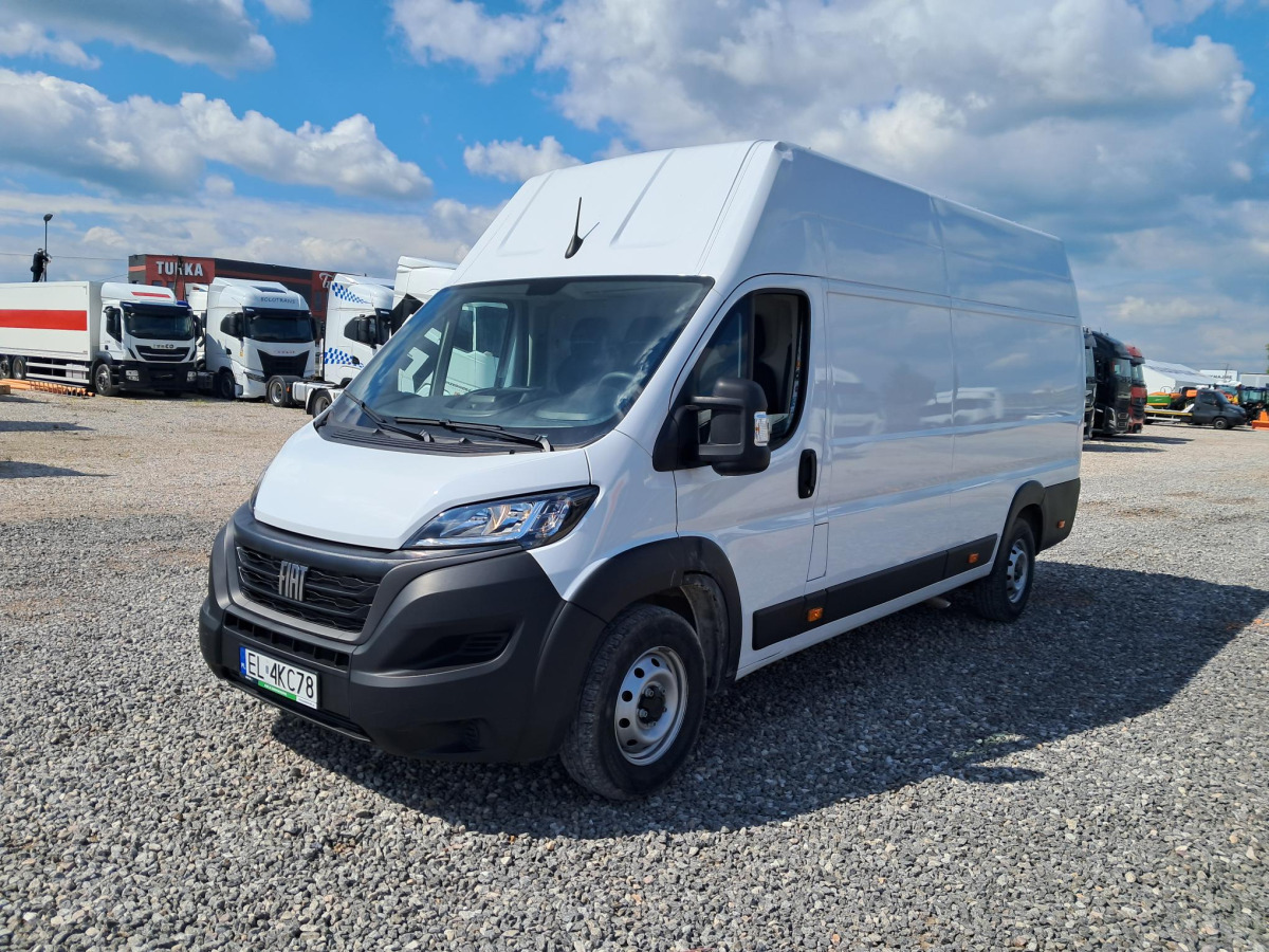 FIAT DUCATO FURGON BLASZAK - Fourgon utilitaire: photos 3 FIAT DUCATO FURGON BLASZAK - Fourgon utilitaire: photos 3