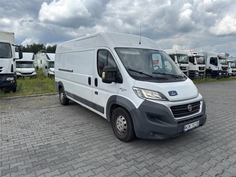 FIAT DUCATO FURGON BLASZAK - Fourgon utilitaire: photos 1 FIAT DUCATO FURGON BLASZAK - Fourgon utilitaire: photos 1