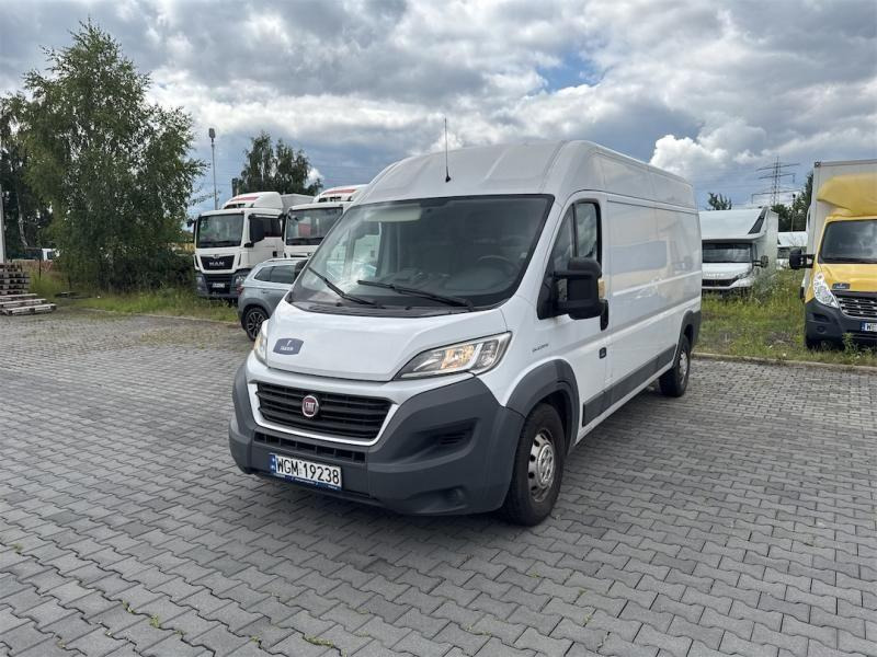 FIAT DUCATO FURGON BLASZAK - Fourgon utilitaire: photos 2 FIAT DUCATO FURGON BLASZAK - Fourgon utilitaire: photos 2