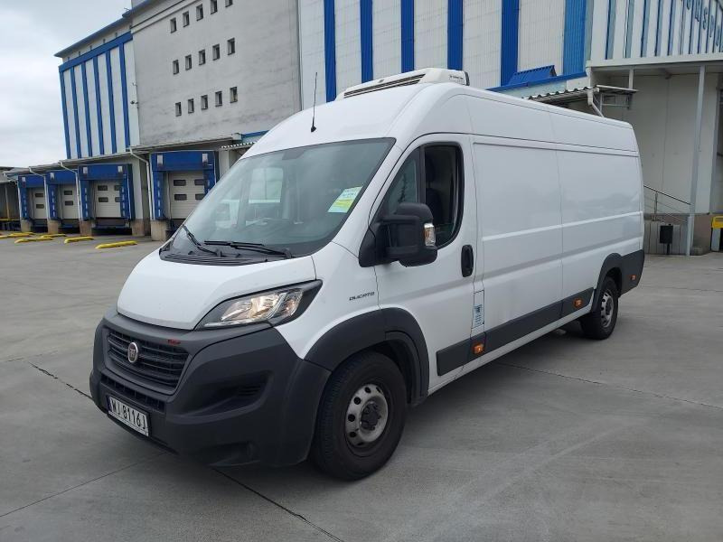 FIAT DUCATO FURGON BLASZAK - Fourgon utilitaire: photos 2 FIAT DUCATO FURGON BLASZAK - Fourgon utilitaire: photos 2