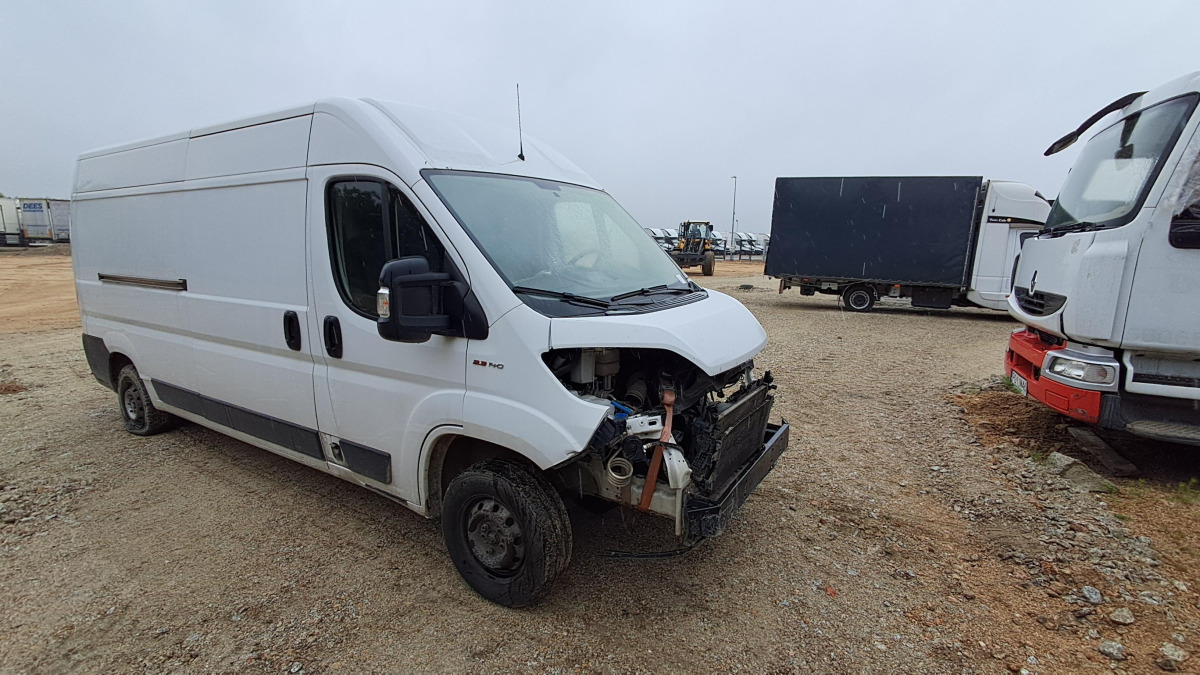 FIAT DUCATO FURGON BLASZAK - Fourgon utilitaire: photos 1 FIAT DUCATO FURGON BLASZAK - Fourgon utilitaire: photos 1