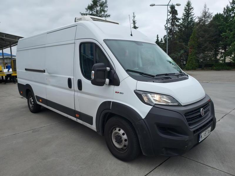 FIAT DUCATO FURGON BLASZAK - Fourgon utilitaire: photos 1 FIAT DUCATO FURGON BLASZAK - Fourgon utilitaire: photos 1