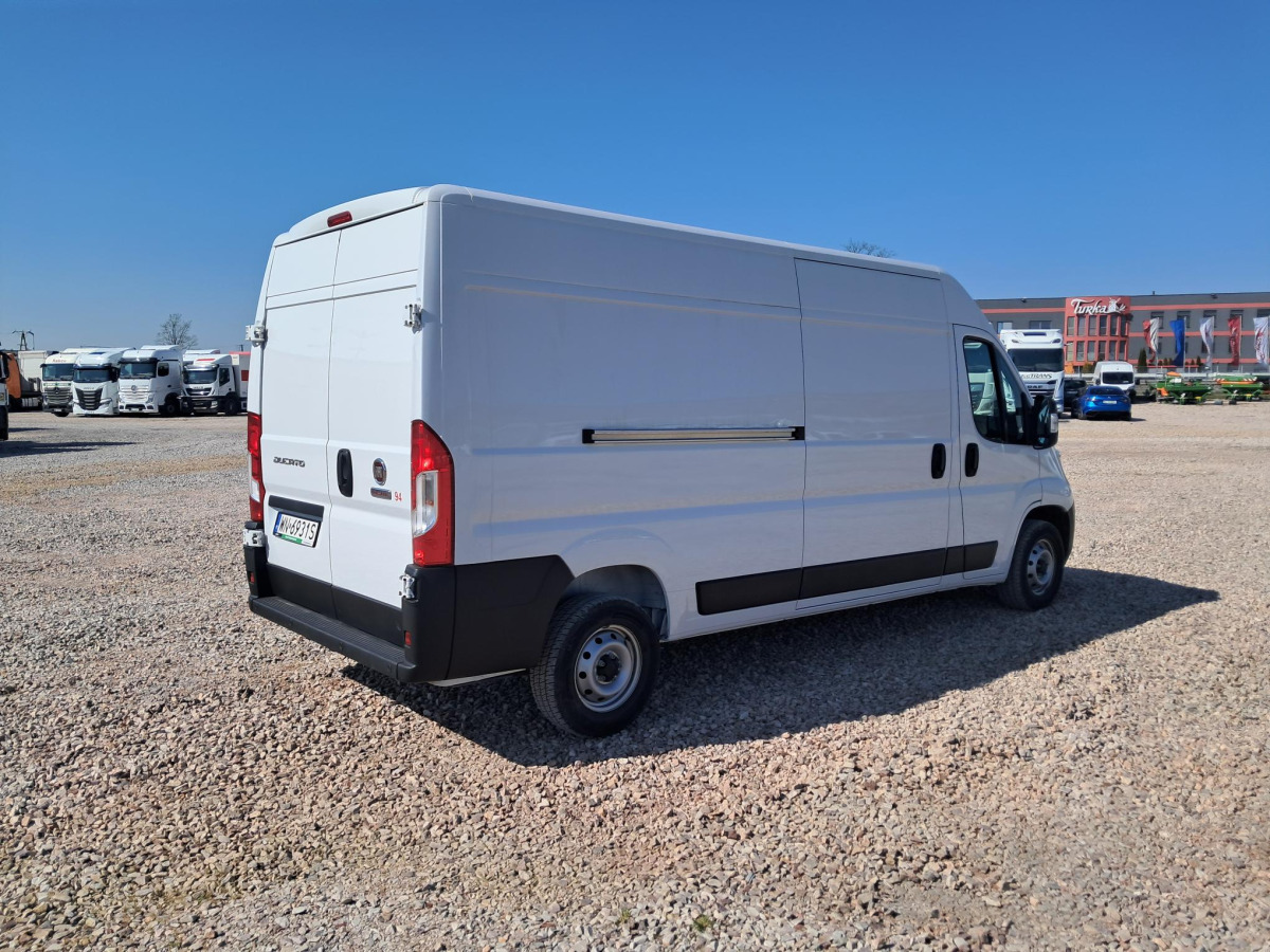FIAT DUCATO FURGON BLASZAK - Fourgon utilitaire: photos 4 FIAT DUCATO FURGON BLASZAK - Fourgon utilitaire: photos 4
