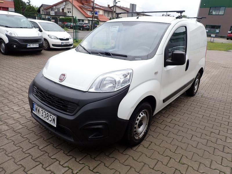 FIAT FIORINO FURGON BLASZAK - Fourgon utilitaire: photos 2 FIAT FIORINO FURGON BLASZAK - Fourgon utilitaire: photos 2