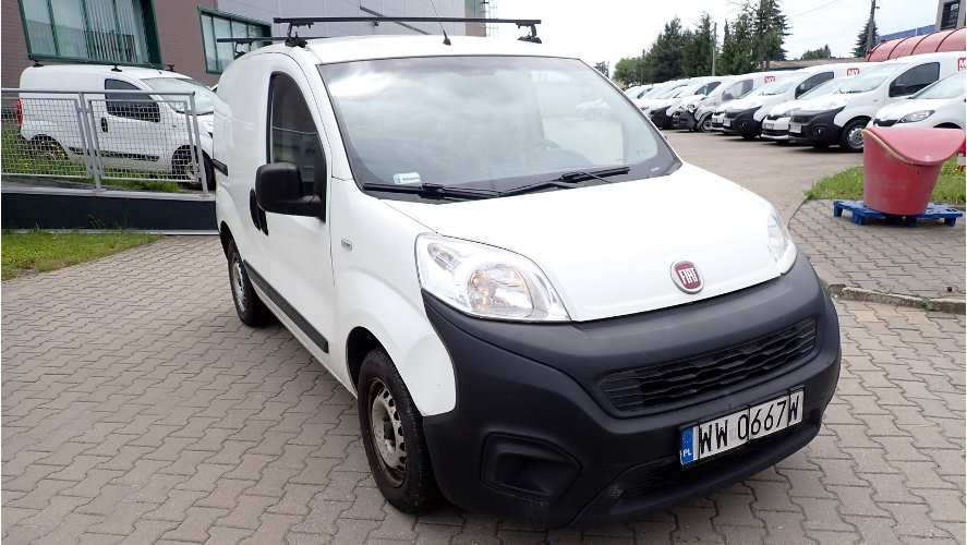 FIAT FIORINO FURGON BLASZAK - Fourgon utilitaire: photos 1 FIAT FIORINO FURGON BLASZAK - Fourgon utilitaire: photos 1
