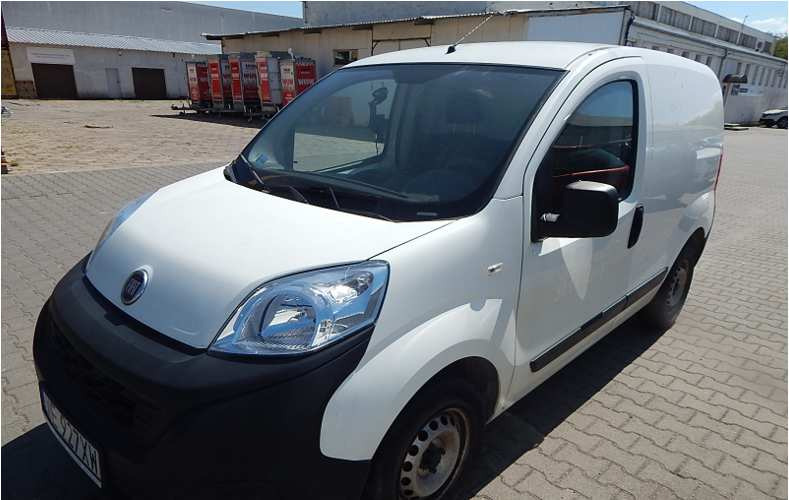FIAT FIORINO FURGON BLASZAK - Fourgon utilitaire: photos 2 FIAT FIORINO FURGON BLASZAK - Fourgon utilitaire: photos 2